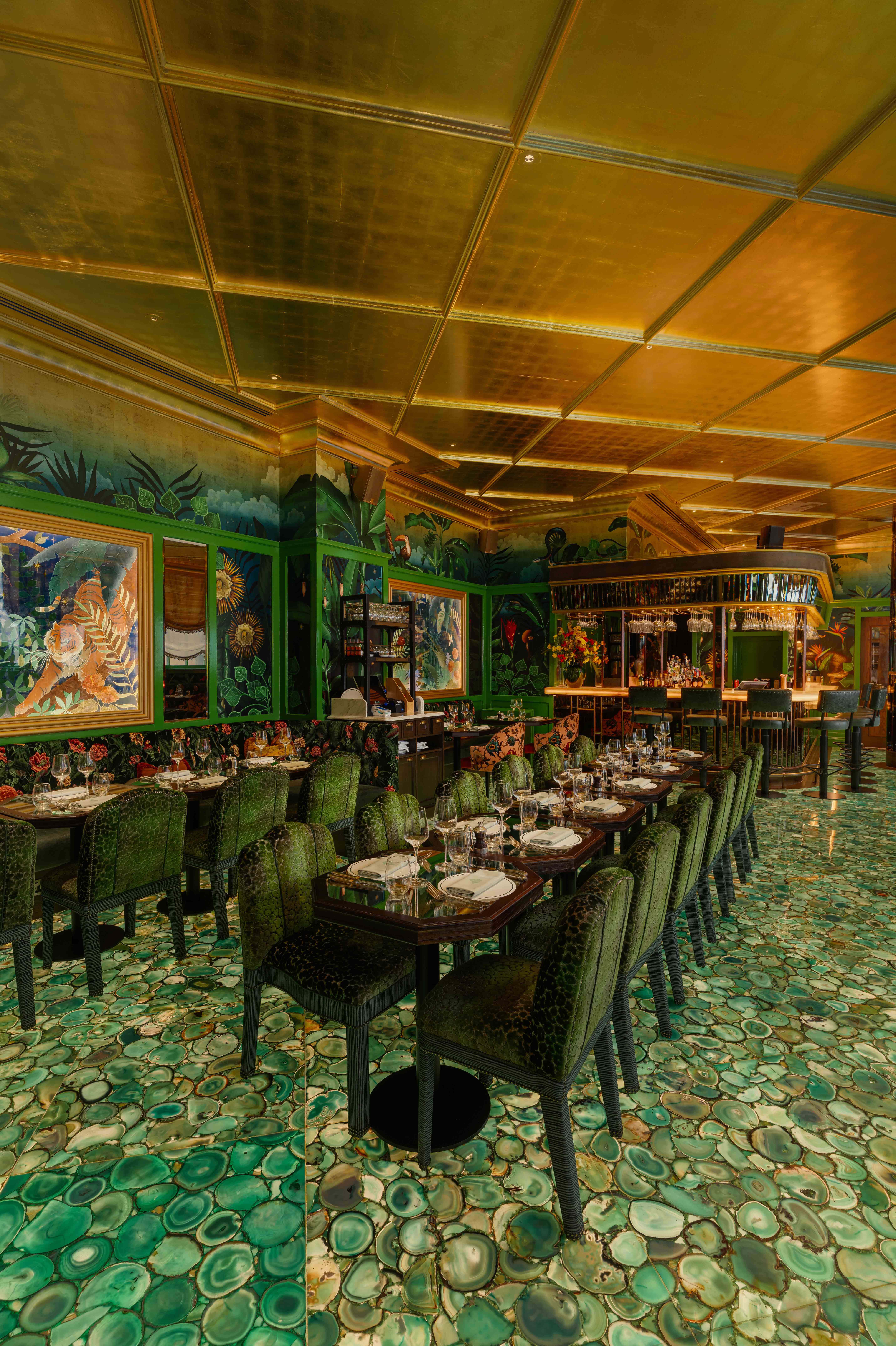 Private dining room at The Ivy Liverpool Brasserie