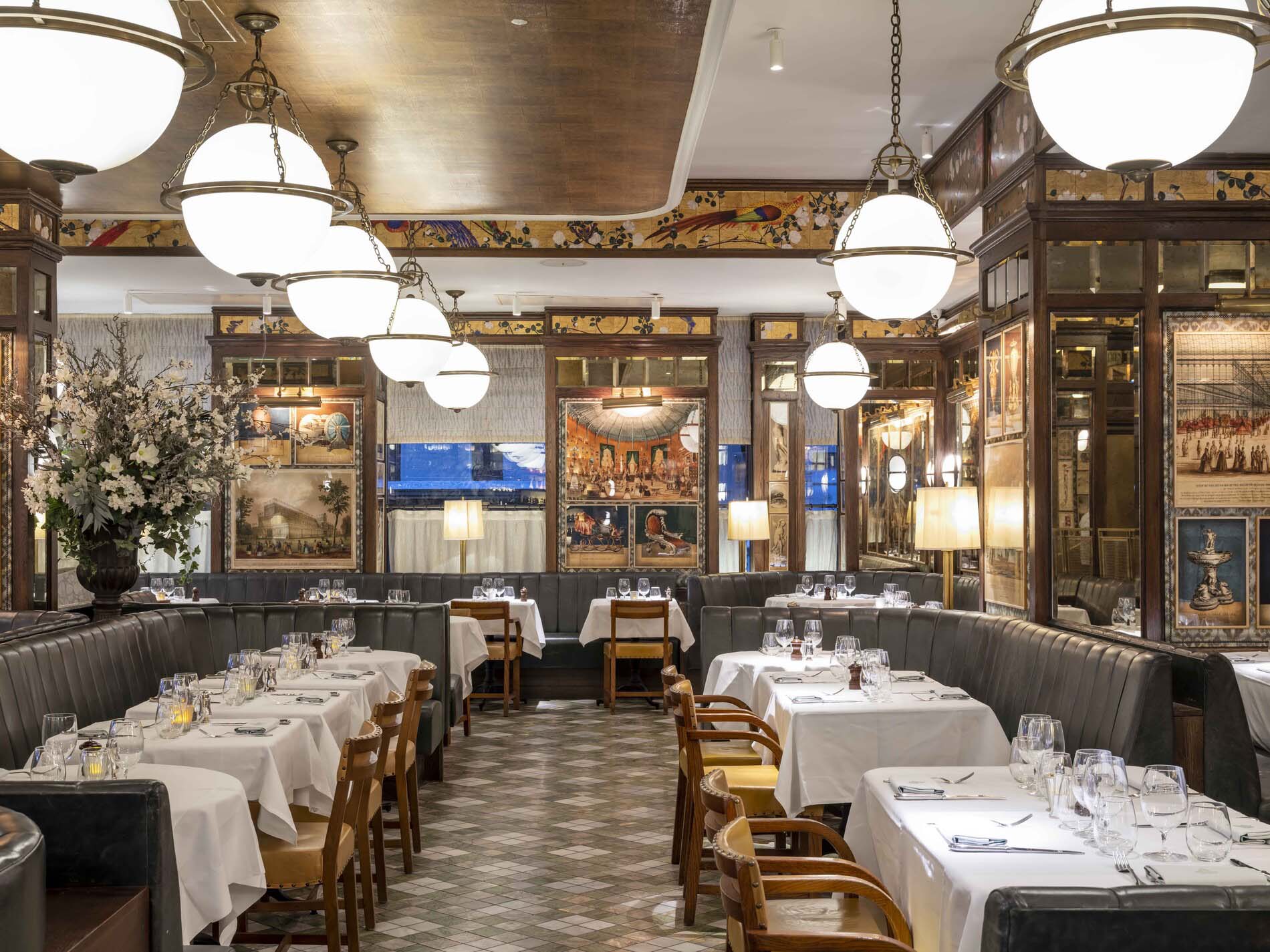 Private dining at The Ivy Kensington Brasserie