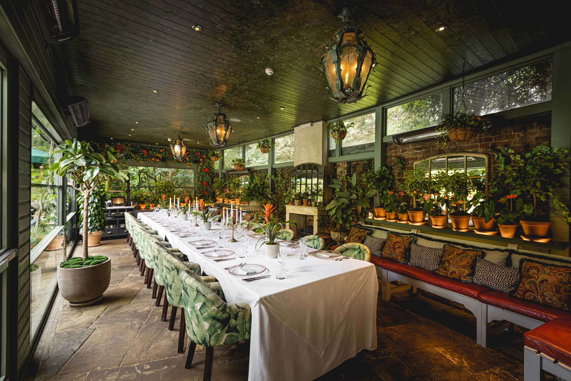 Private dining room at The Ivy Cobham Garden.