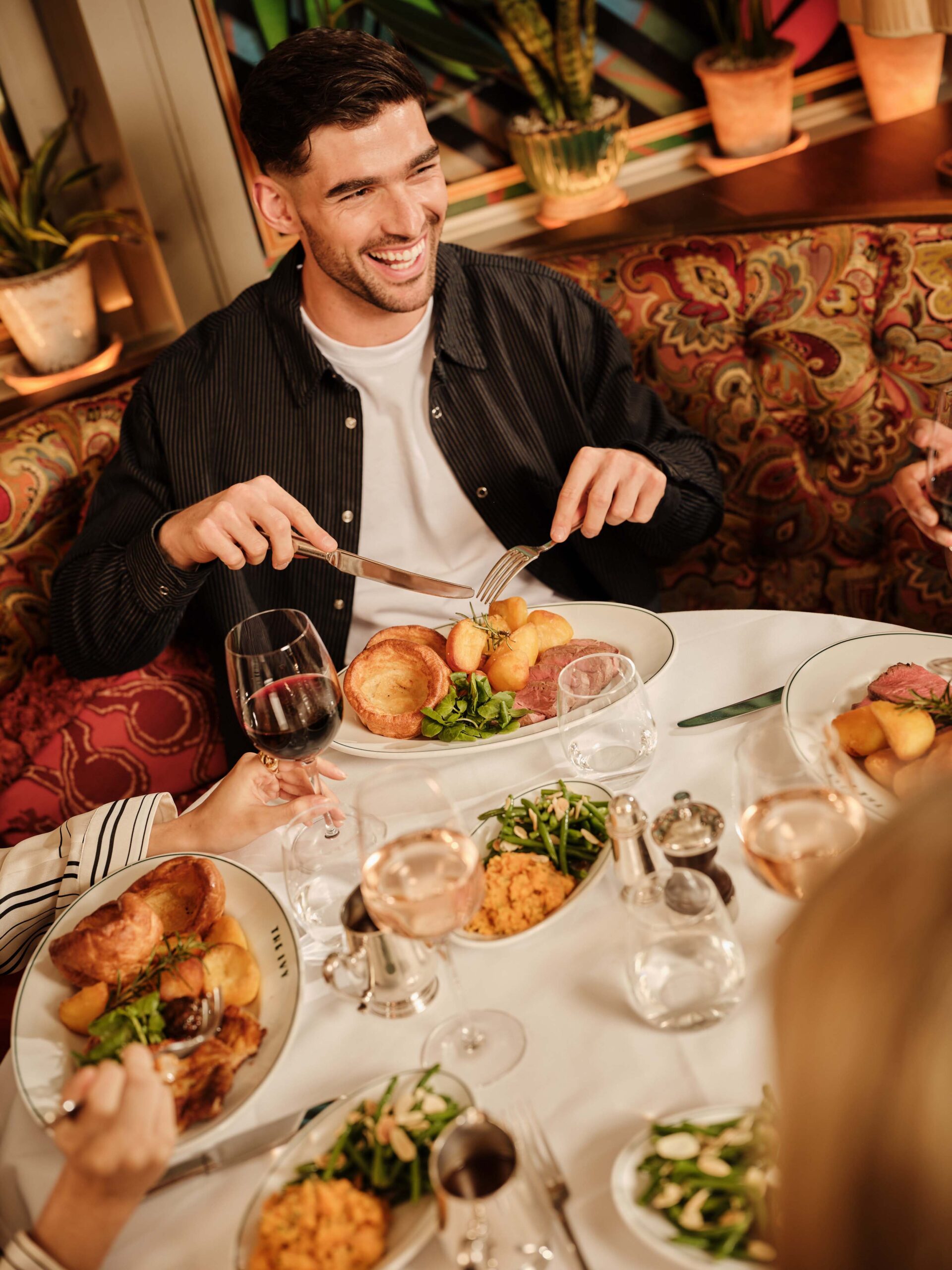Guest having Sunday Roast at The Ivy Cambridge.