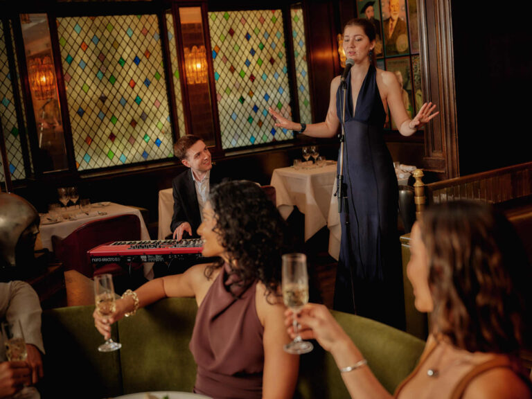 Live entertainment at the ivy every week