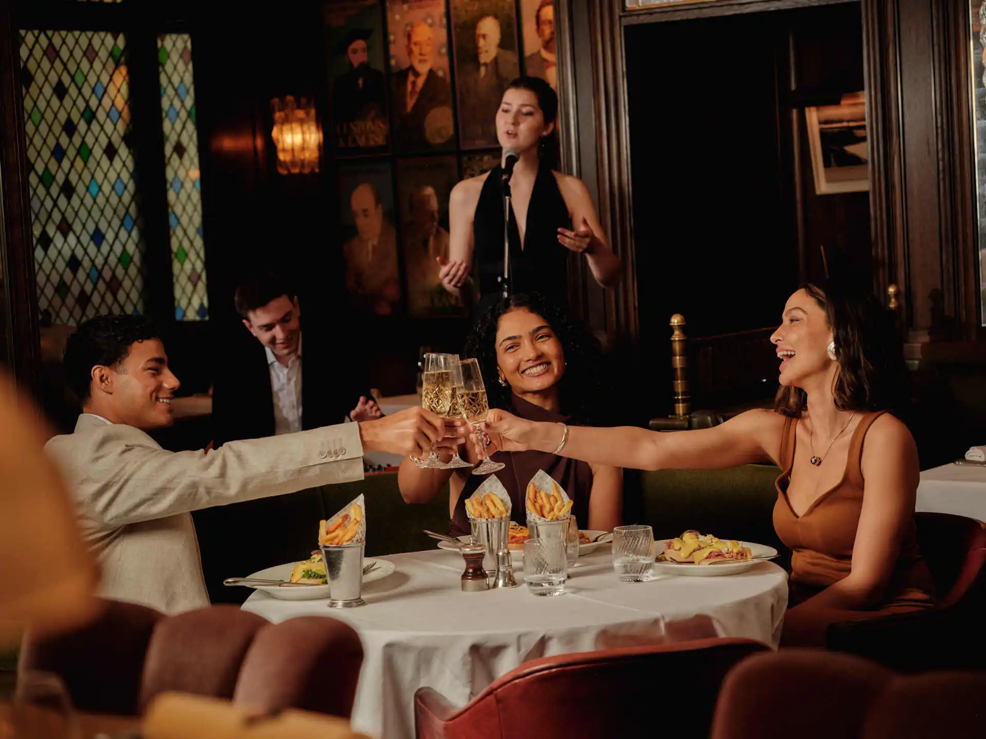 live entertainment at the ivy