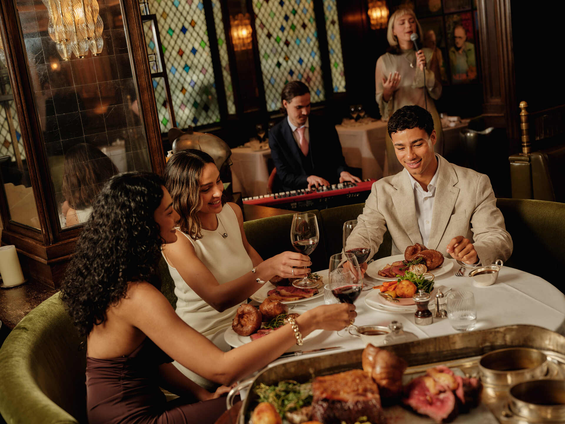 live entertainment at the ivy