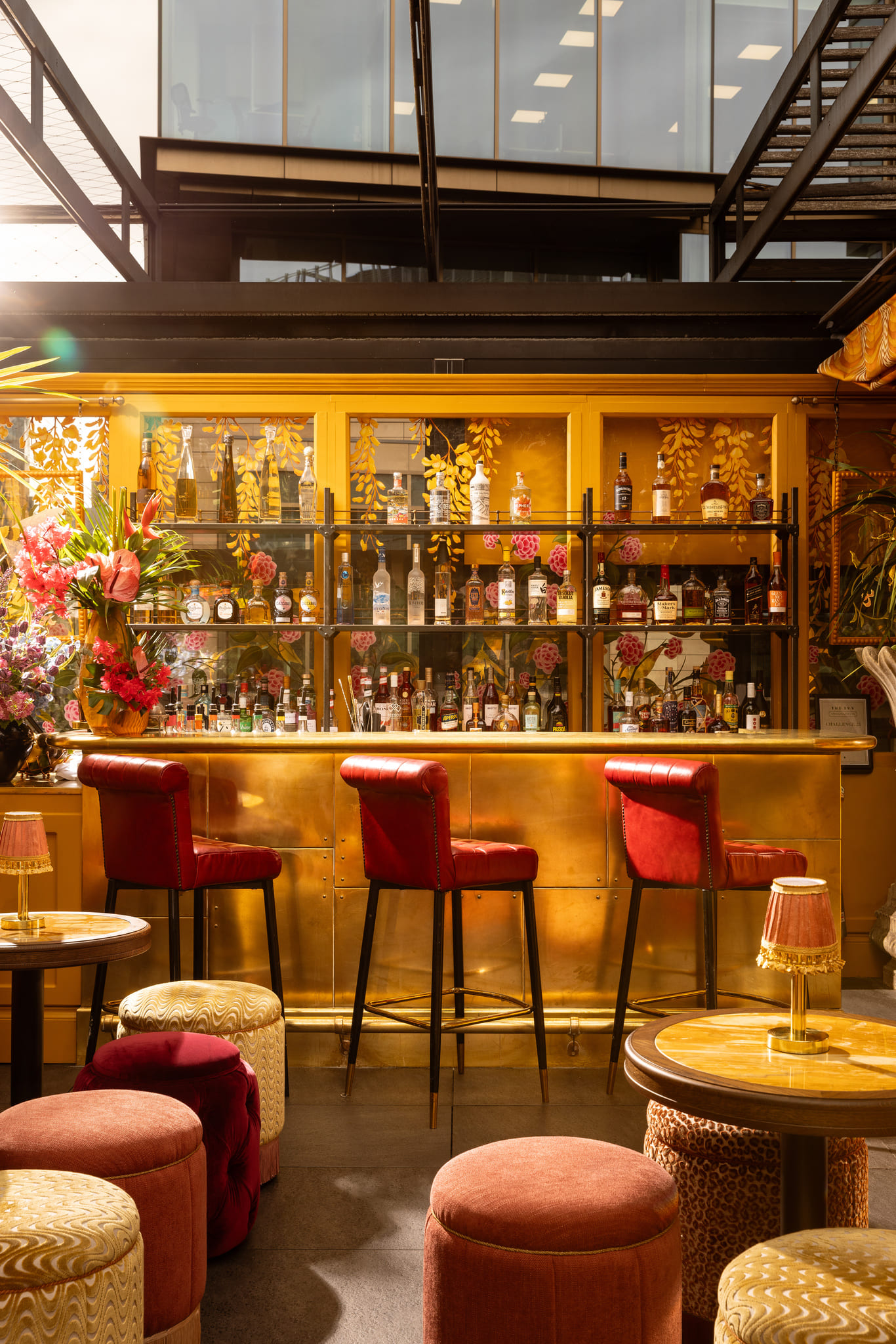 bar in the ivy on the roof